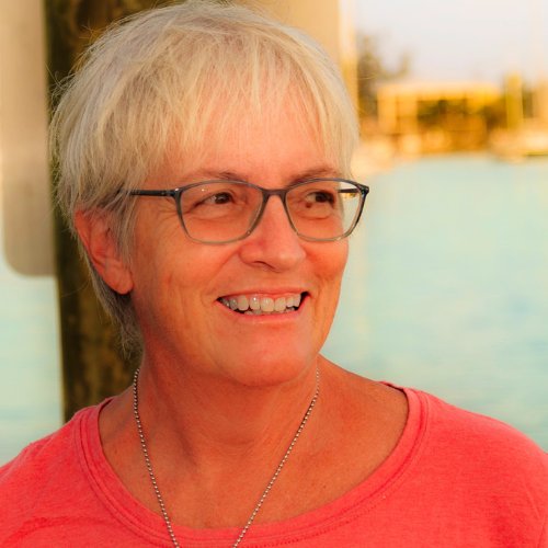 Carolyn Shearlock, founder of The Boat Galley, with 17 years of liveaboard and cruising experience.