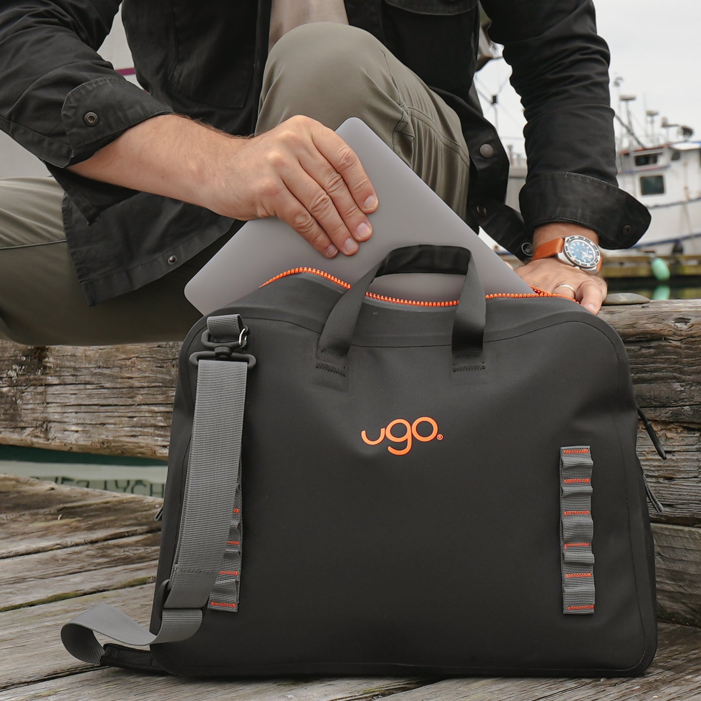 ugo® MESSENGER