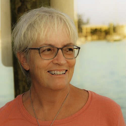 Carolyn Shearlock: Founder of The Boat Galley, 17 years living aboard and cruising, experienced cruiser in the US, Bahamas, Mexico, and beyond.