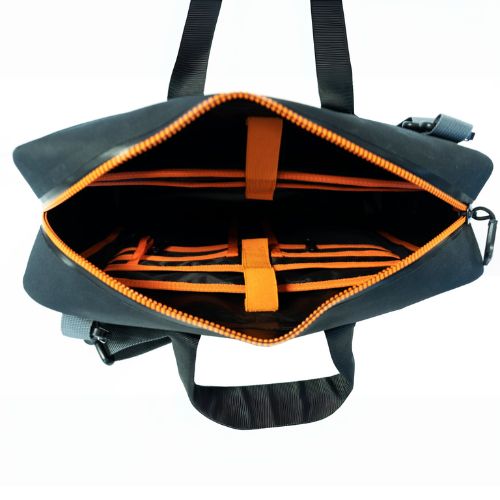 ugo® MESSENGER